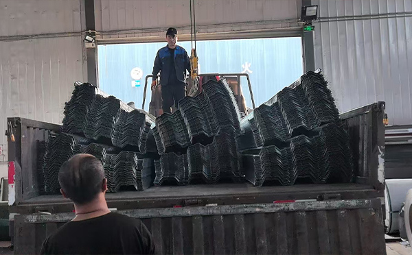 9月工程旺季，青海楼承板供应如何保障？