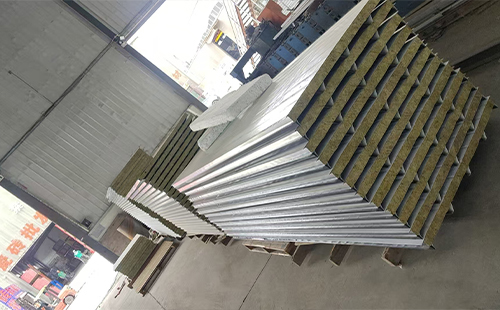 厂房改造选青海彩钢岩棉夹芯板:防火厚度怎么挑 厂房改造选青海彩钢岩棉夹芯板:防火厚度怎么挑